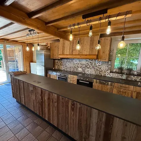 Spacious In * Ovifat