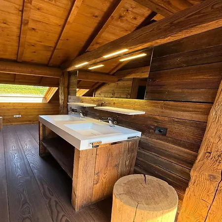 Spacious In シャレー *