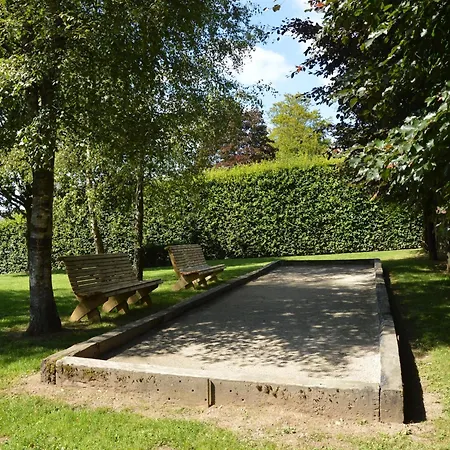 Spacious In Σαλέ Ovifat